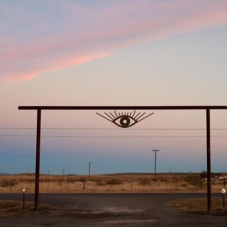 El Cosmico Villa Marfa Exterior photo